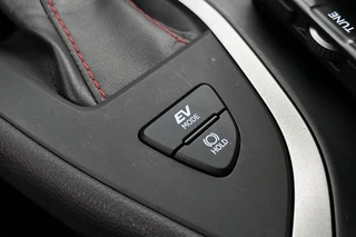 Lexus UX 250h AWD F Sport Premium / 53
