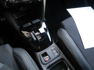 Opel Corsa Electric Long Range GS 51 kWh | 1 Fase | Stuur en Stoelverwarming | Camera achter | Parkeersensoren v+a | Carplay | Lichtmetalen velgen / 22