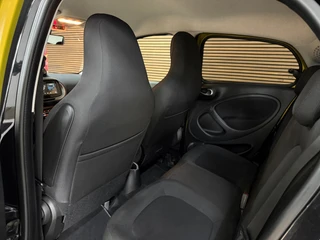 Smart Forfour 1.0 Passion | Automaat | Carplay | Cruise Control | LED | Bicolor | Camera | Lichtmetalen velgen 15 Inch / 43