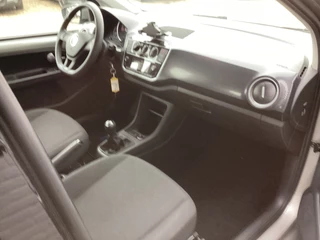 Volkswagen Up! 1.0 / 5