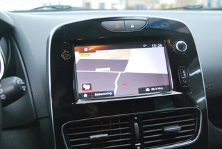 RENAULT Clio Energy dCi 90pk ECO2 S&amp;S Limited / 14