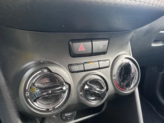 Peugeot 2008 1.2 Puretech Active Goed onderhouden ''Trekhaak - PDC - Infotainment '' / 21