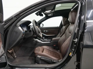 BMW 3 Serie 330e M-Sport Schuifdak | ACC | Harman Kardon / 22