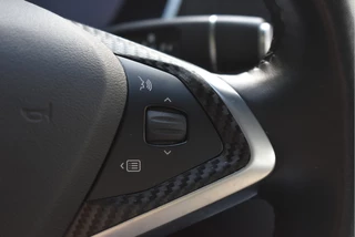 Tesla Model S 75D incl. BTW 334 PK  | 4x4 | NL- AUTO | Autopilot | Panoramadak | Luchtvering | Carplay | Camera | 21' inch | Dodehoek detectie | Voorstoelen verwarmd / 50