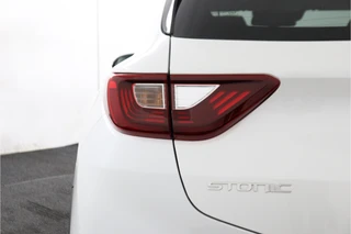 Kia Stonic 1.0 T-GDi MHEV GT-Line  - Carplay/Android Auto - Cruise Control - Climate Control - Navigatie - Stoel/Stuur Verwarming - - Fabrieksgarantie tot 10-2031 / 41