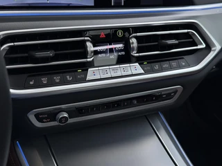 BMW X5 xDrive45e High Executive BOMVOL! | PANO | HARMAN KARDON | LASER LED | ELEK. ACHTER KLEP | ELEK. TREKHAAK | STOELVERWARMING | ELEK. MEM. SEAT | ACHTERUITRIJCAMERA | 22'' VELGEN | RIJKLAAR PRIJS + 12 MND BOVAG GARANTIE | / 48
