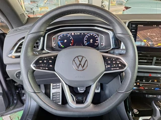 Volkswagen T-Roc Cabrio 1.5 TSI 150pk DSG R-Line (Trekhaak,Camera,Virtual,IQ) / 21