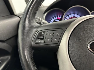Kia Venga 1.6 CVVT First Edition PANO CAMERA NAVI CRUISE ECC STOEL/STUUR VERWARMING. / 22