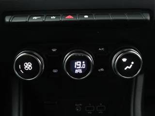 Renault Captur 1.0 TCe 90 techno All season | Camera | Navigatie | Cruise con / 38