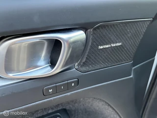 Volvo XC40 1.5 T4 Plug-in Hybrid 211PK Plus Dark H&K/PANODAK / 27