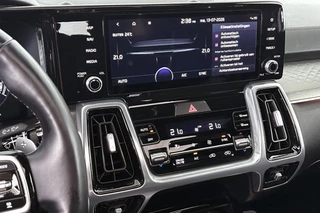 Kia Sorento 1.6 T-GDI Plug-in Hybrid 4WD ExecutiveLine 5p. Panoramadak Trekhaak Stoelventilatie / 29