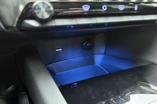 Peugeot 3008 1.2T 130PK Blue Lease Allure | Elektr. achterklep | Achteruitrijcamera | Navigatie | Apple Carplay/Android Auto | Keyless / 28