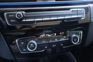 BMW X1 sDrive18i M Sport Schuifdak | Camera | Stoelverwarming / 30