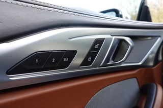 BMW 8 Serie M850i xDrive High Executive  | Carbon Core | Adaptive Cruise | Full Option! | / 27