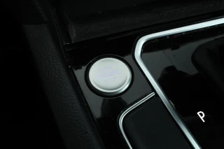 Volkswagen Passat Variant 1.6 TDI Comfort Business  Automaat, Navigatie, Apple carplay, Climate, / 34