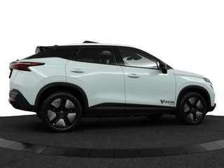 Omoda 5 EV Premium 61 kWh *DEMO* - Full Options! - Stuur-/stoelverwarming - Draadloze Apple Carplay of Android Auto - Schuif-/kanteldak - 7 jaar of 150.000km Fabrieksgarantie / 9