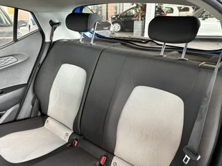 Hyundai i10 1.0 Premium  CAMERA/CARPLAY/NAVI/CRUISE/CLIMA/PDC / 24