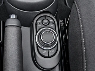 Mini Cabrio 2.0 John Cooper Works S Cabrio | Automaat | Sportstoelen | Carplay/Android Auto | Cruise Control / 30