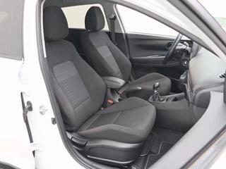Hyundai Bayon 1.2 MPI Comfort Smart Private lease 419 pm / 17