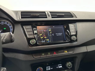 Skoda Fabia Combi 1.0 TSI Ambition AUTOMAAT TREKHAAK CARPLAY NAVI CRUISE ECC LM. / 32