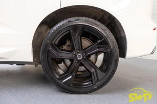 Volvo XC60 2.0 Recharge T8 AWD R-Design | Pano | 20 inch | Stoelventilatie | HUD | Harman Kardon | Memory beide kanten | Camera | ACC | BLIS / 29