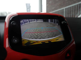 Citroen C1 1.0 VTi Airscape Shine | Cabrio dak | Achteruitrijcamera | Climate control | Lichtmetalen velgen | 5 deurs | Extra getint glas / 23
