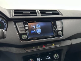 Skoda Fabia Combi 1.0 TSI Ambition AUTOMAAT TREKHAAK CARPLAY NAVI CRUISE ECC LM. / 35