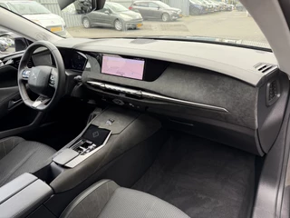 DS DS 4 225pk E-Tense Performance Line (Camera - LED Matrix - Adaptieve Cruise Controle - Keyless Entry - 19"- Automatische Airco - Navigatie - Apple Carplay) / 39