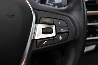 BMW X3 xDrive20i High Executive xLine Automaat  / Navigatiesysteem Professional / Panoramadak / Trekhaak / Leder / Parkeersensoren voor+achter / 19 Inch / Sportstoelen / LED / Stoelverwarming / Climate Control / 35