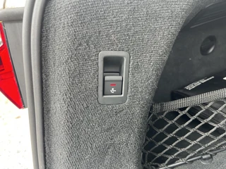 Audi A6 Avant 50 TFSI Hybrid Quattro (Panorama,Trekhaak,Leer,Memory) / 32