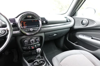 MINI Clubman 1.5 Cooper Business / 19