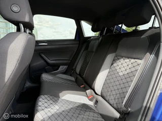 Volkswagen Taigo 1.0 TSI R-Line Business / CarPlay / Camera / 9