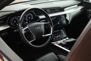 Audi e-tron Sportback S quattro 503pk 95 kWh SOH 93% Panoramadak Trekhaak Leder Matrix LED B&O Memory Keyless Navigatie / 4