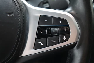 BMW 2 Serie Gran Coupé 218i High Executive M Sport Pakket Automaat  / Live Cockpit Professional / Panoramadak / Stoelverwarming / 18 Inch / Climate Control / Parkeersensoren / Bluetooth / DAB / Cruise Control / Lichtpakket / Extra Getint Glas / LED / 37