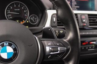 BMW 3-serie Gran Turismo 320i High Executive | Sport Line | NL auto | Keyless entry | Panoramadak | Xenon | HiFi audio | Navigatie Professional | Cruise control | M-sportstuur | PDC / 23