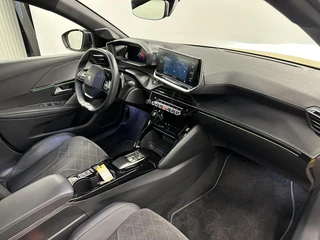 Peugeot 208 1.2 PureTech GT Pack Pano Carplay Camera Stoelverwarming / 14