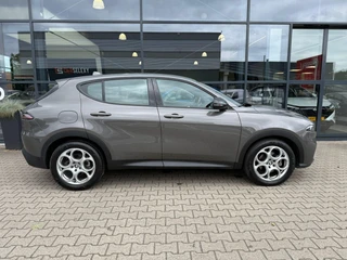 Alfa Romeo Tonale 1.5T Hybrid Sprint *ACC & Navigatie* / 6
