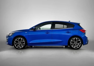 Ford FOCUS 1.0 EcoBoost Hybrid ST Line X Business | Apple CarPlay | Camera | Winter Pack | / 4