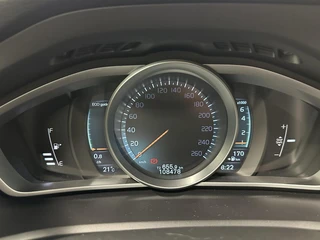 Volvo V40 2.0 T2 Summum NAVI LM CRUISE STOELVERWARMING 108000 KM. / 23