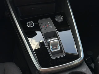 Audi A3 Sportback 40 TFSI e Advanced edition TREKHAAK - ACC - STOELVERWARMING - SOH 94% / 28