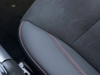 Mercedes-Benz GLA 250 e Business Solution AMG / 44