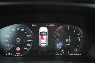 Volvo XC40 T5 Recharge Ultimate Dark | Stoelverwarming | 360° Camera | Pilot Assist | BLIS | H/K  | Leder  |  Keyless / 18