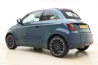 Fiat 500 1.0 Hybrid La Prima | Cabrio | Lederen bekleding | Keyless | Camera | Cruise control | Lichtmetalen velgen | Navigatie | Draadloze apple carplay/android auto | JBL audio / 13