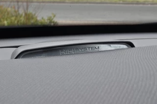 DS DS 3 PureTech 130pk Performance Line  | Navigatie | Airconditioning ECC | Camera achter | Parkeersensoren | sportstoelen | Isofix Bevestigingspunten | Apple Carplay & Android Auto | Zeer Compleet!! / 18