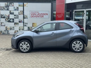 Toyota Aygo X Hybrid 115 play PARKEERCAMERA ADAPTIEVE CRUISECONTROL / 2