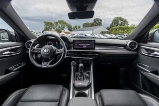 Alfa Romeo Tonale 1.5T Hybrid Veloce  | Elek. achterklep | Leder | NL auto / 35