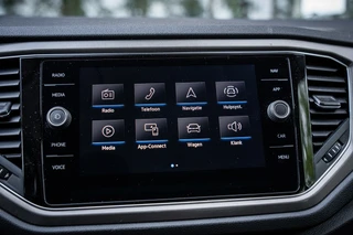 Volkswagen T-Roc 1.5 TSI Sport Autom. | Navi | PDC | Cruise controle | Trekhaak / 13
