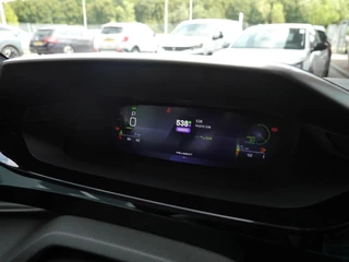 Peugeot 308 1.2 Hybrid 136 e-DCS6 GT | Demo | Automaat | Keyless entry & start | Led verlichting | 18 inch Lichtmetalen velgen | Navigatie | Adaptive cruise control | Rondom camera | Regensensor / 14
