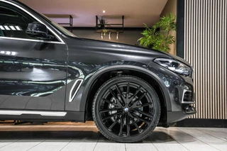 BMW X5 xDrive40i High Executive|Achterasbesturing|ACC|Pano / 16