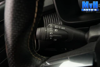 Volvo XC40 1.5 T5 PHEV R-Design|H/K|STUUR.STOELVW|CAM|SOH86% / 57